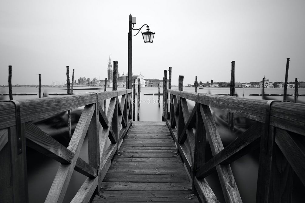 Фотообои Причал Венеции